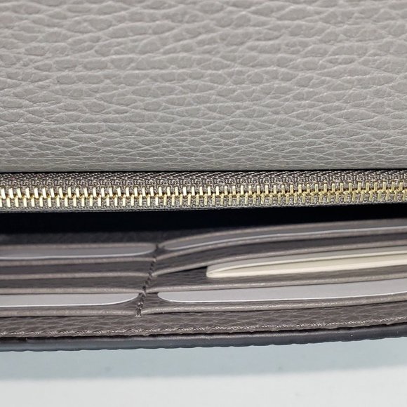 Gucci Crossbody Wallet on a Chain in Gray NEW IN BOX - Picture 4 of 7